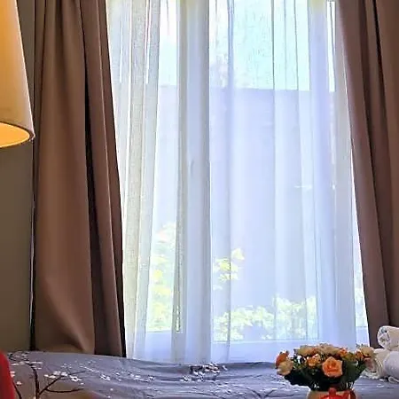 Driti فندق تيرانا